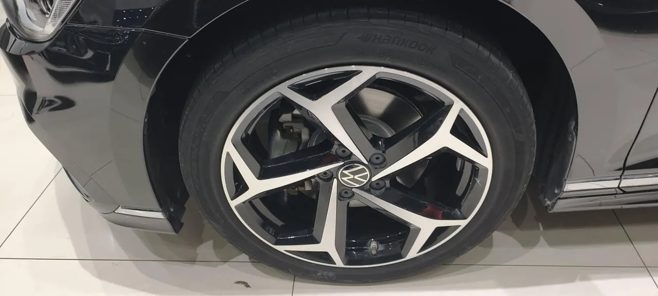 Volkswagen 2023 Magotan 2.0TSI 330TSI 2 million Commemorative Luxury Automatic Gear 2