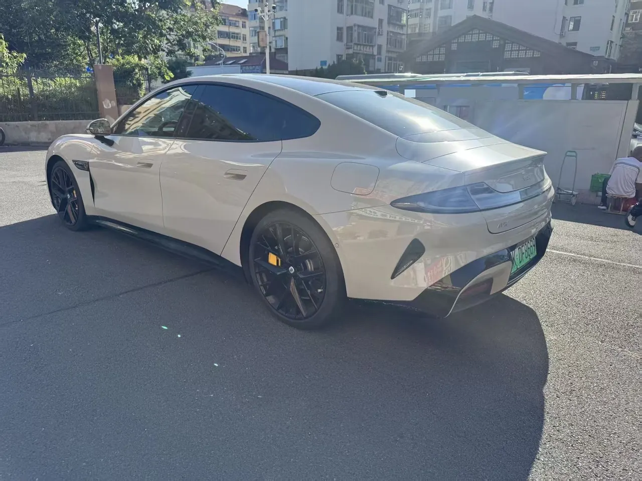 MI 2024 SU 7 800km 4-wheel drive ultra-long endurance high-end smart driving Max version automatic gear 4