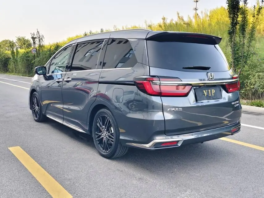 Honda 2022 Odyssey Hybrid 2.0 Stepless Sharp Extreme Edition Automatic Gear 8