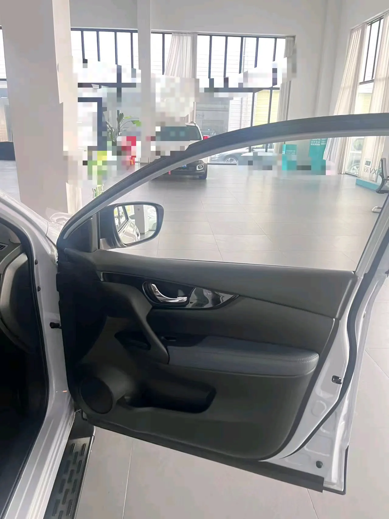 Nissan 2025 Xiao Ke Honor 2.0 Stepless Honor XV Leading Edition Automatic Gear 3