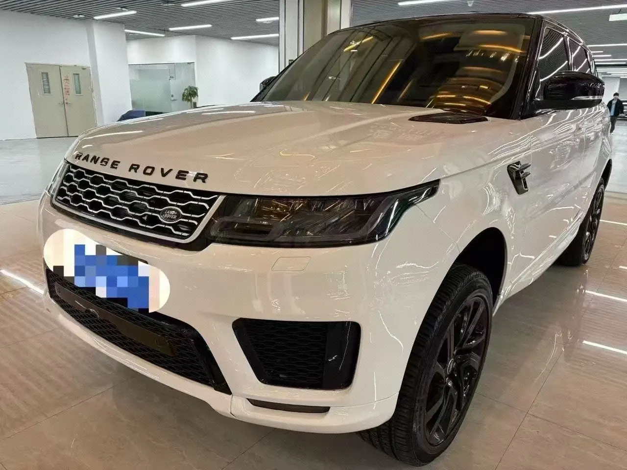 Open image lightbox: Land Rover Range Rover Sport (Imported) 2020 Range Rover Sport 48V 3.0T L6 HSE Dynamic Automatic