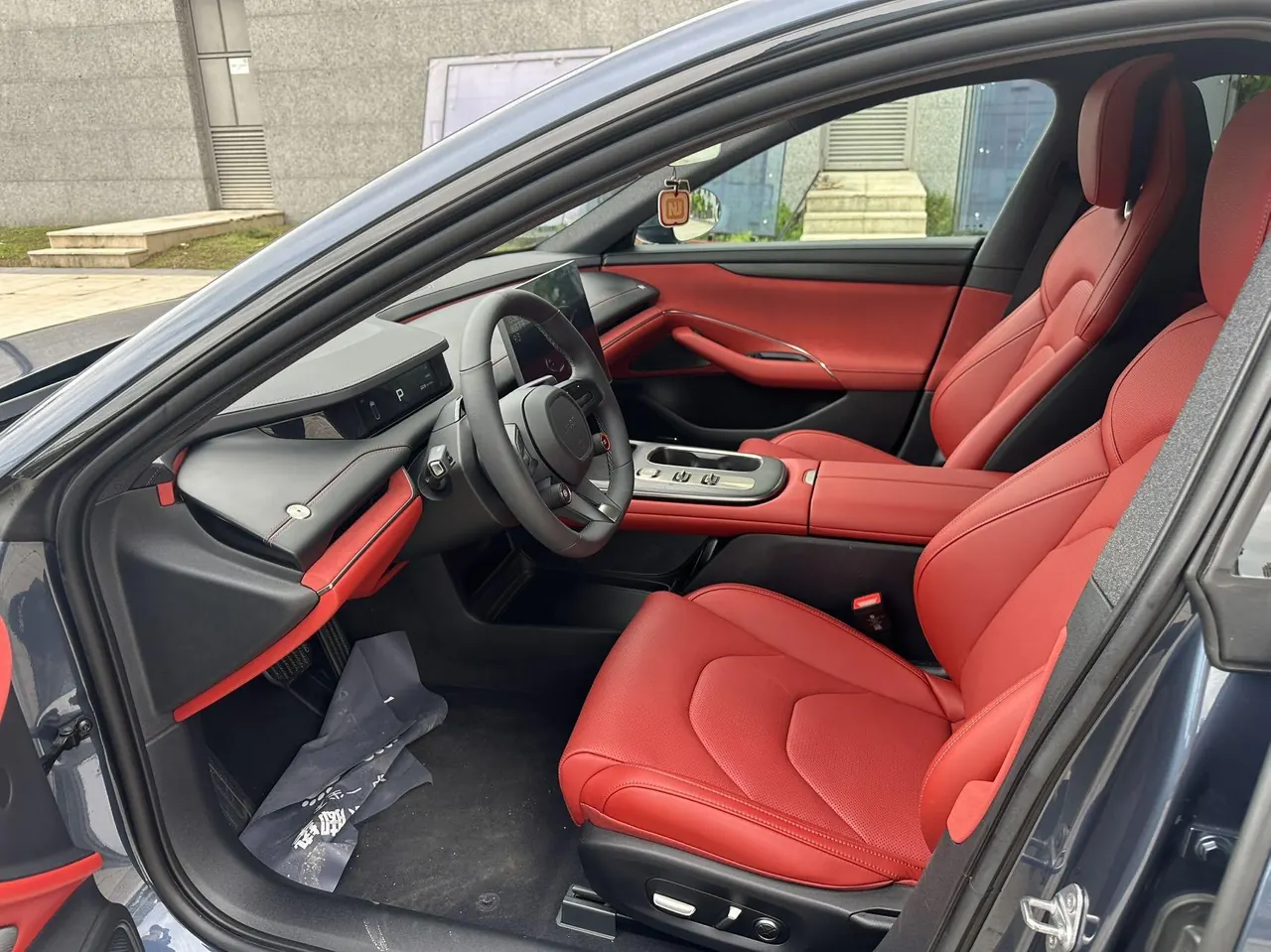 MI 2024 SU 7 700km Rear Drive Long Endurance Smart Driving Edition Automatic Gear 4