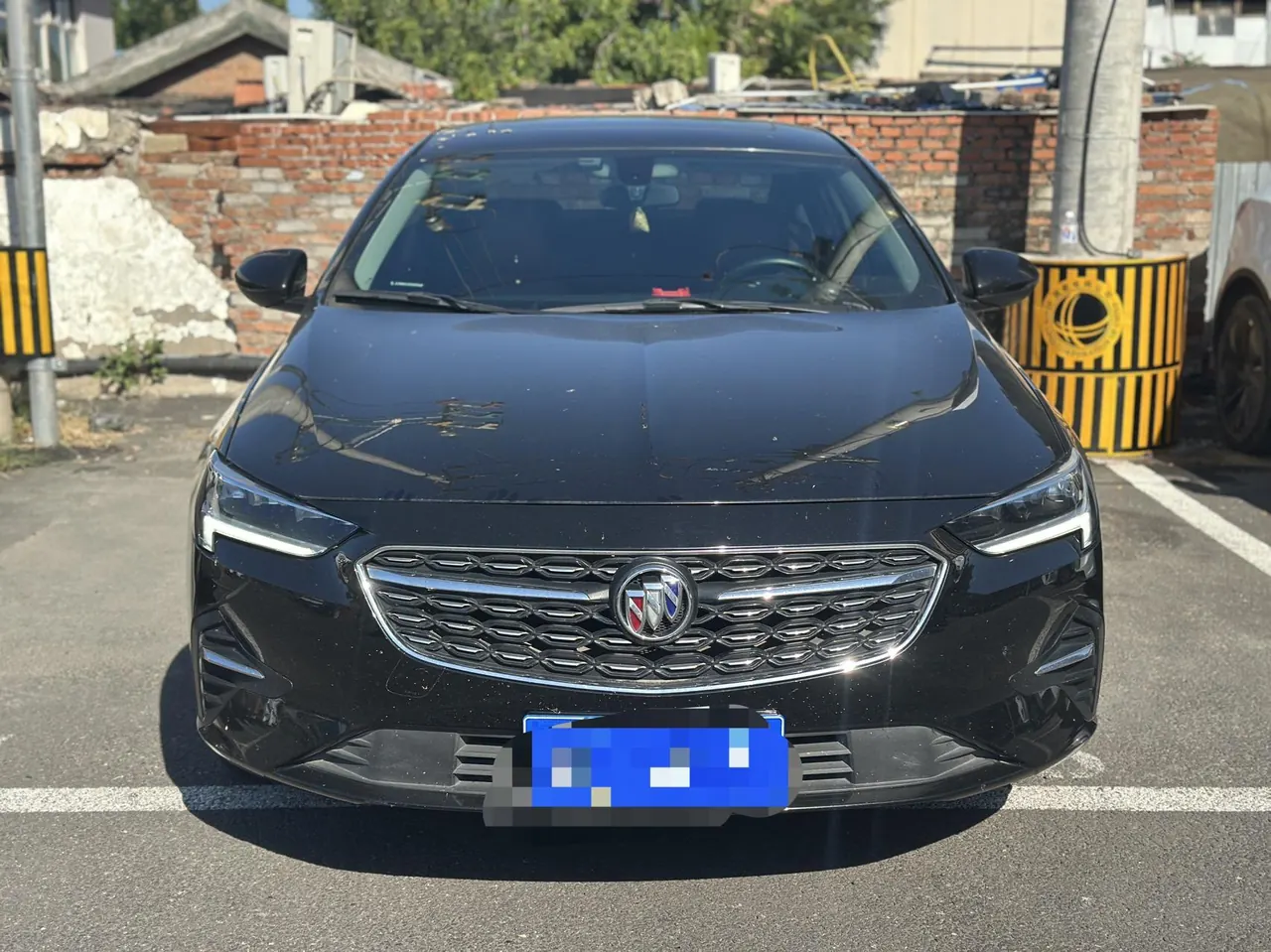 Buick 2020 Regal 1.5T 552T Luxury Automatic Gear 2