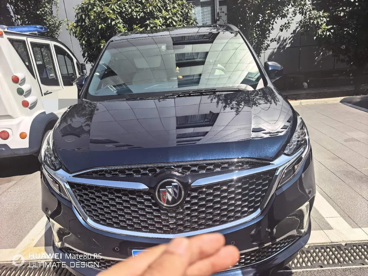 Buick 2020 GL8 Avenir 2.0T 4-seat Zunli Edition Automatic Gear 2
