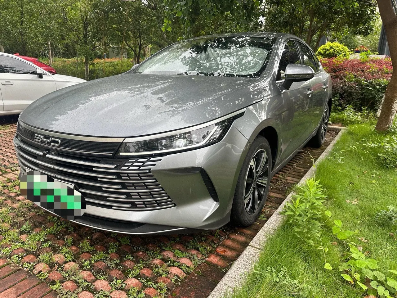 BYD 2024 destroyer 05 DM-i 1.5 stepless 120KM pilot glory version automatic gear - View 1