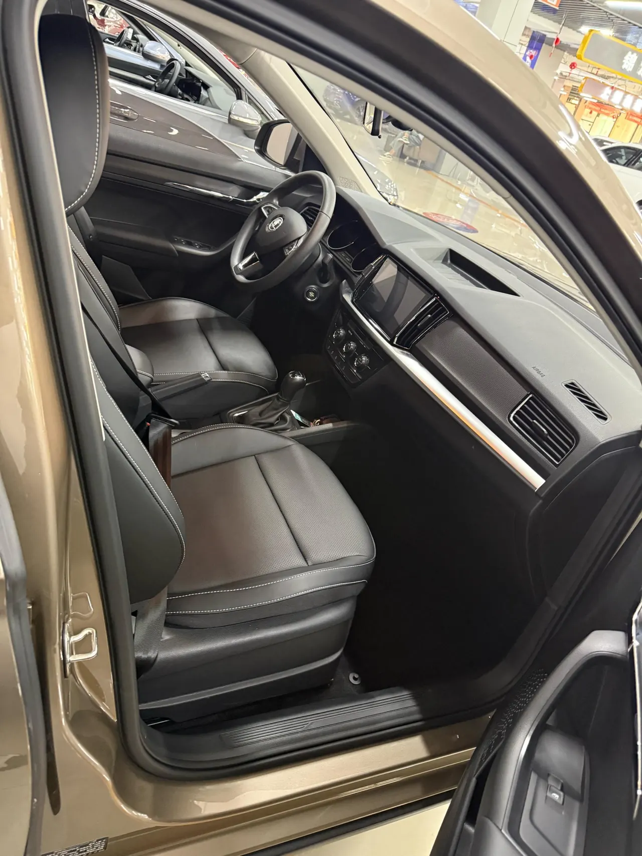 Skoda 2023 Komick 1.5 Comfortable Edition Automatic Gear 7