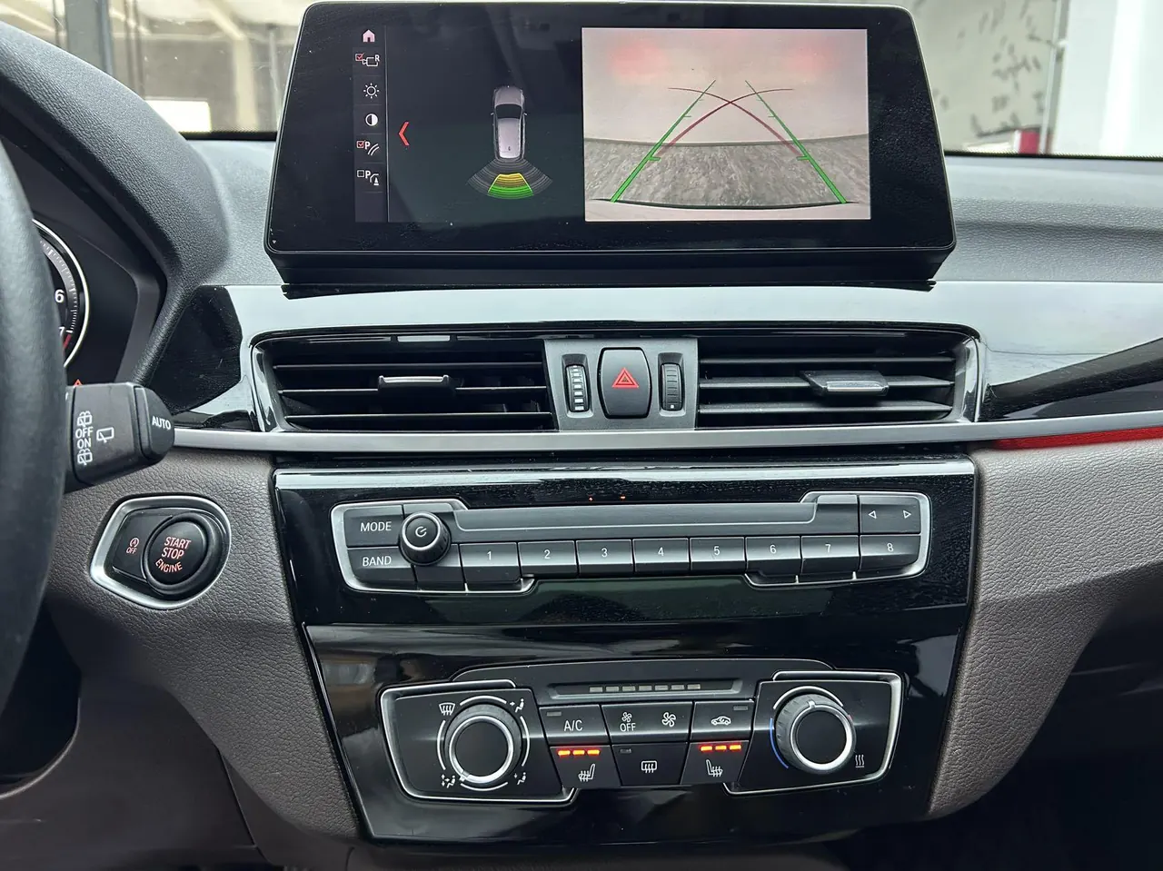 BMW 2022 X1 sDrive20Li 1.5T fashion automatic gear 11