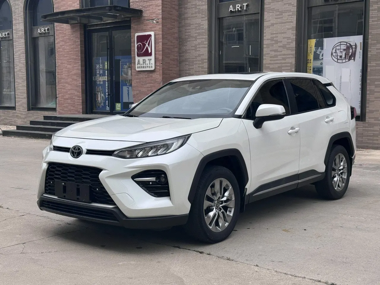 Toyota 2020 Wilanda 2.0 Stepless Four-wheel Drive Deluxe Edition Automatic Transmission - View 1