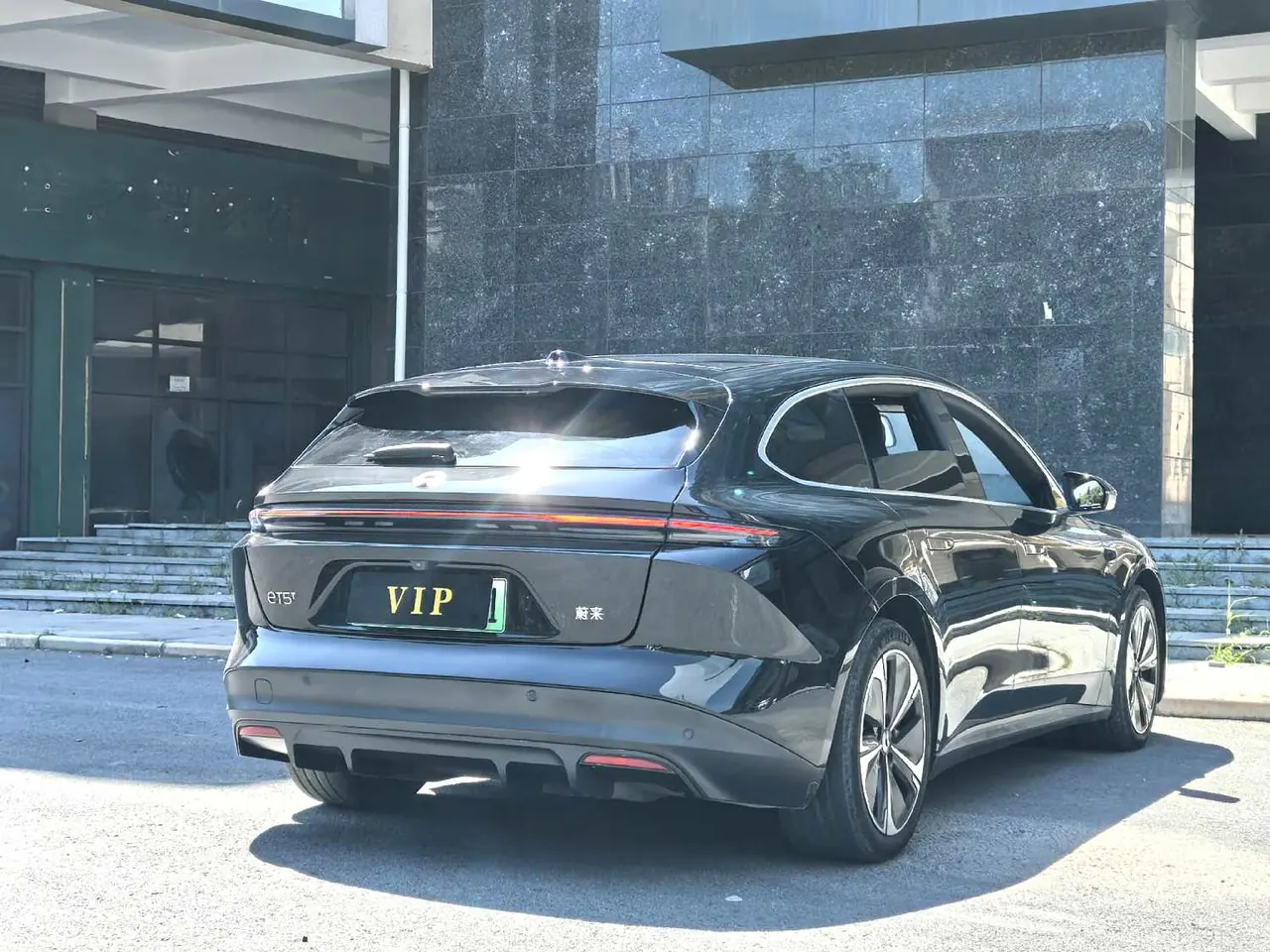 NIO 2024 ET5T 75kWh Touring automatic 7