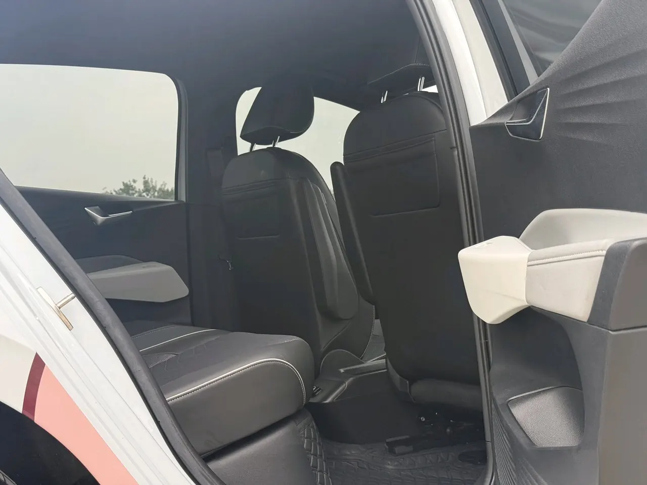 Volkswagen 2023 ID. 3 Pure Smart Edition Automatic Transmission 12
