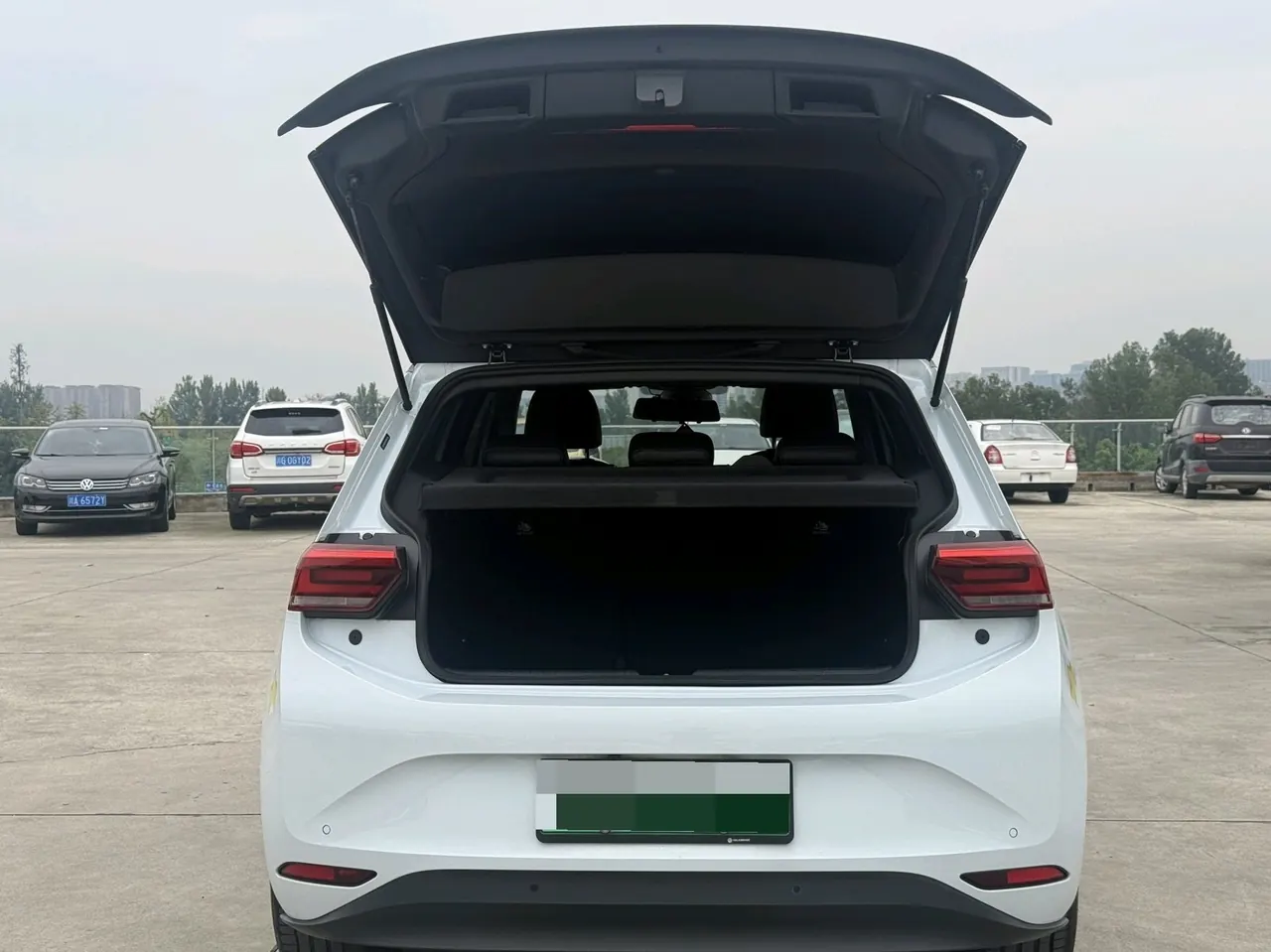 Volkswagen 2023 ID. 3 Pure Smart Edition Automatic Transmission 8