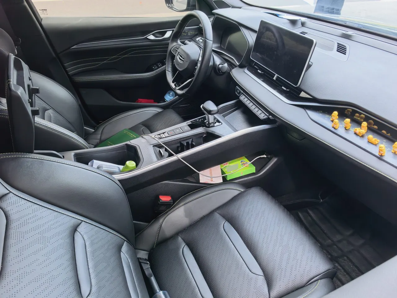 Geely 2024 Xingrui 1.5TD Longteng Edition Automatic Gear 5