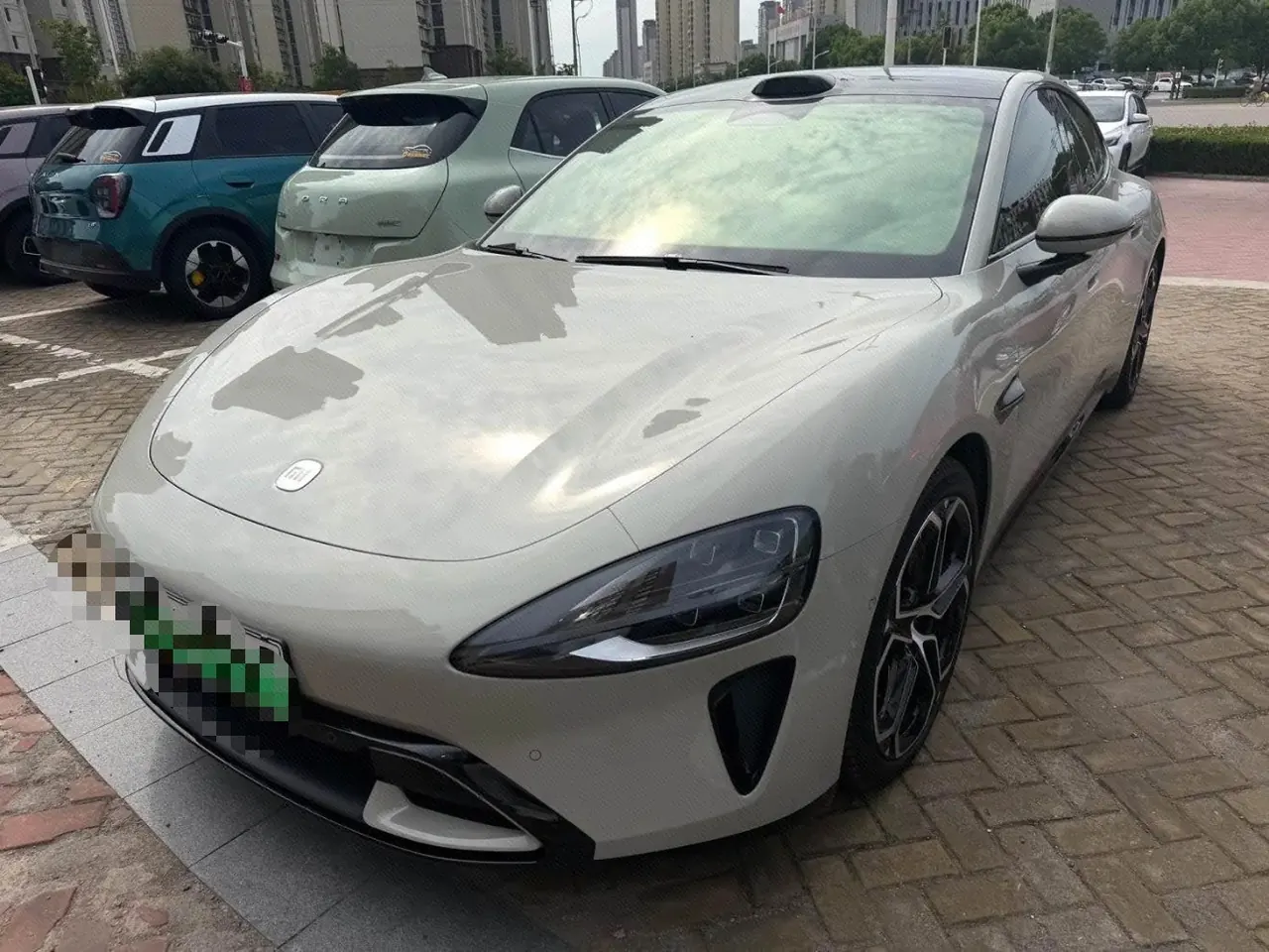 打开图片灯箱:MI 2024 SU 7 800km 4-wheel drive ultra-long endurance high-end smart driving Max version automatic gear