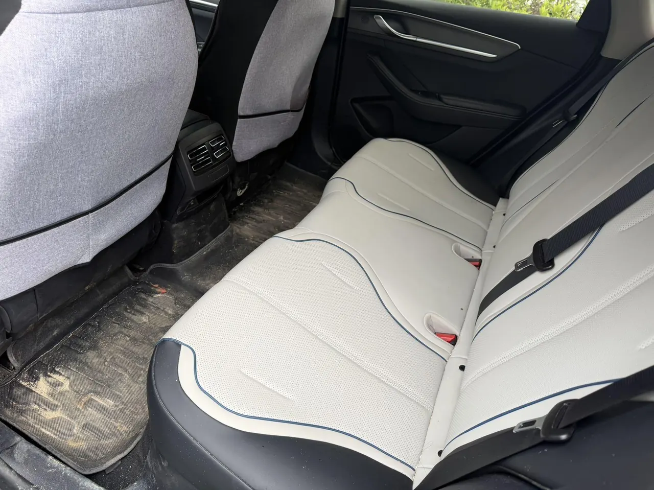 BYD 2024 destroyer 05 DM-i 1.5 stepless glory version 55KM luxury automatic gear 5
