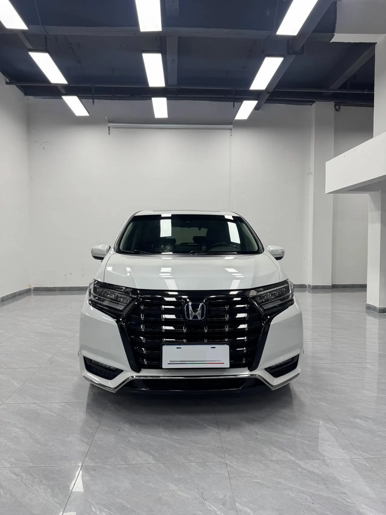 Honda 2022 Ailishen Hybrid 2.0 Stepless Deluxe First Edition Automatic Gear 2