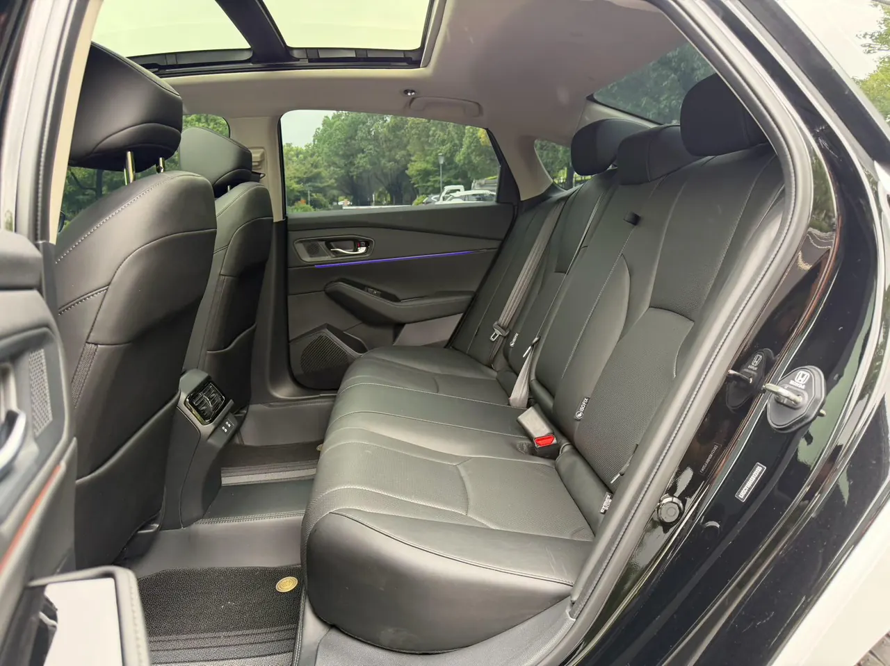 Honda 2025 11th Generation Accord 1.5T Stepless 260TURBO Sports Series Premium Edition Automatic Gear 18