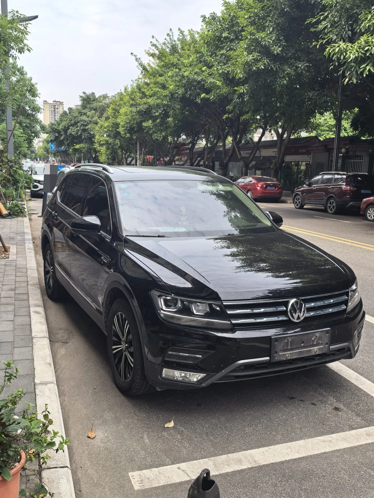 Volkswagen 2020 Tiguan L 2.0TSI 330TSI Two-Drive Panoramic Comfort Edition Automatic Gear 2