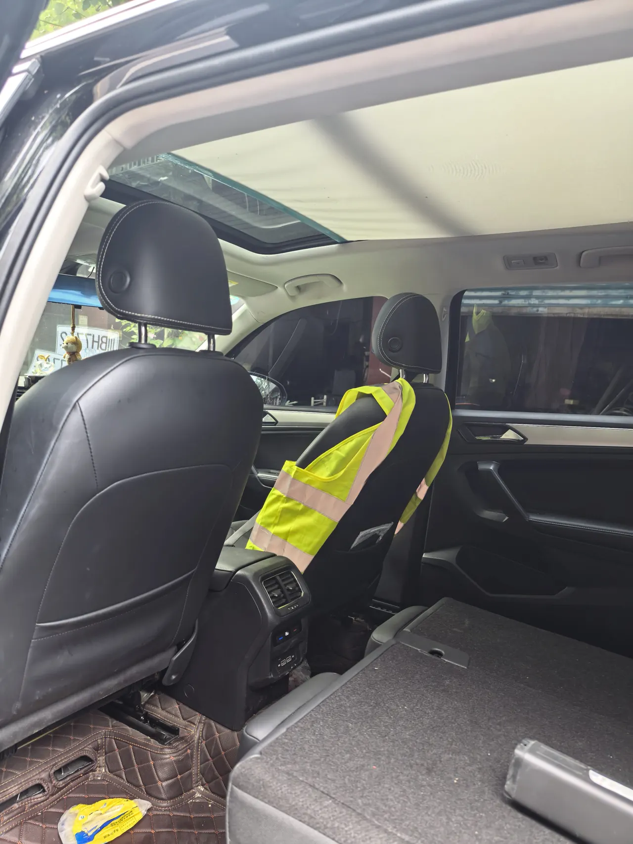 Volkswagen 2020 Tiguan L 2.0TSI 330TSI Two-Drive Panoramic Comfort Edition Automatic Gear 6