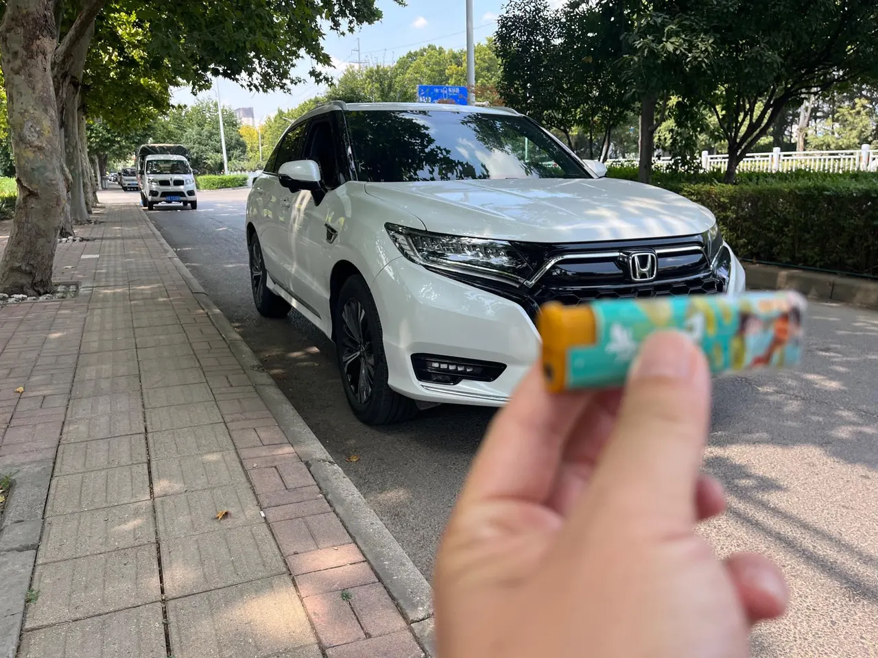 Honda 2020 UR-V 2.0T 370TURBO two-drive elegant version of automatic gear 3