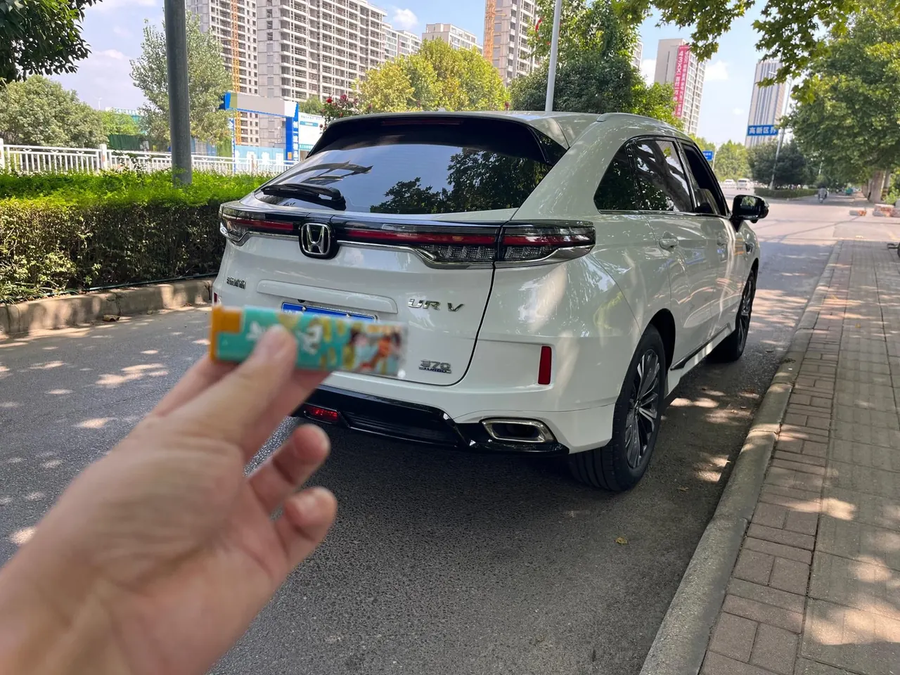 Honda 2020 UR-V 2.0T 370TURBO two-drive elegant version of automatic gear 6