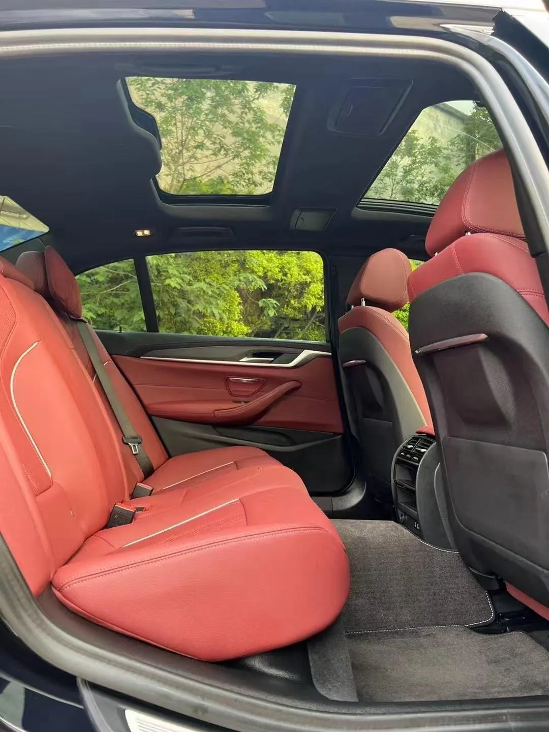 BMW 5 Series 2022 530Li 2.0T Leading Luxury Suit (Change 2) Automatic Gear 6