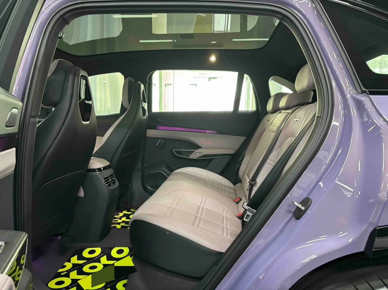 HongQi 2025 Tiangong 08 680 Ultra 4-wheel drive automatic gear 9
