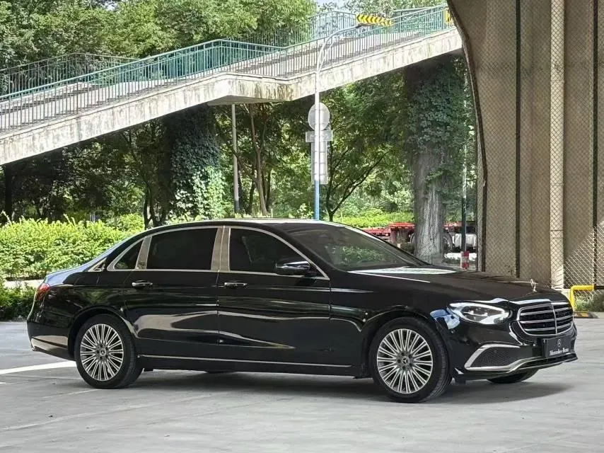 Mercedes Benz E Class 2021 E 300 L 2.0T Luxury Automatic Gear 3
