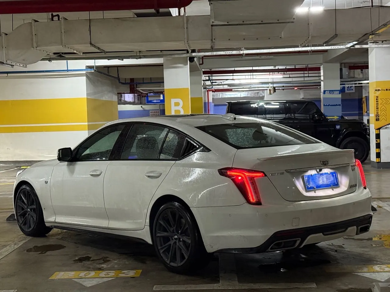 Cadillac 2020 CT5 2.0T 28T Platinum Sports Edition Automatic Gear 2