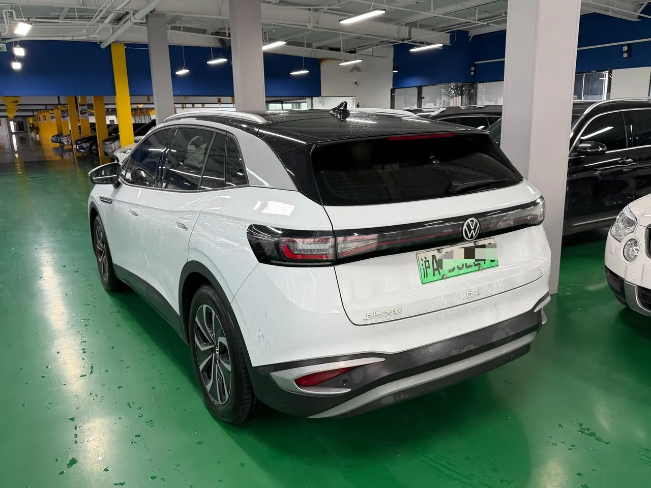 Volkswagen 2022 ID. 4 X Pure Smart Edition Automatic Gear 4