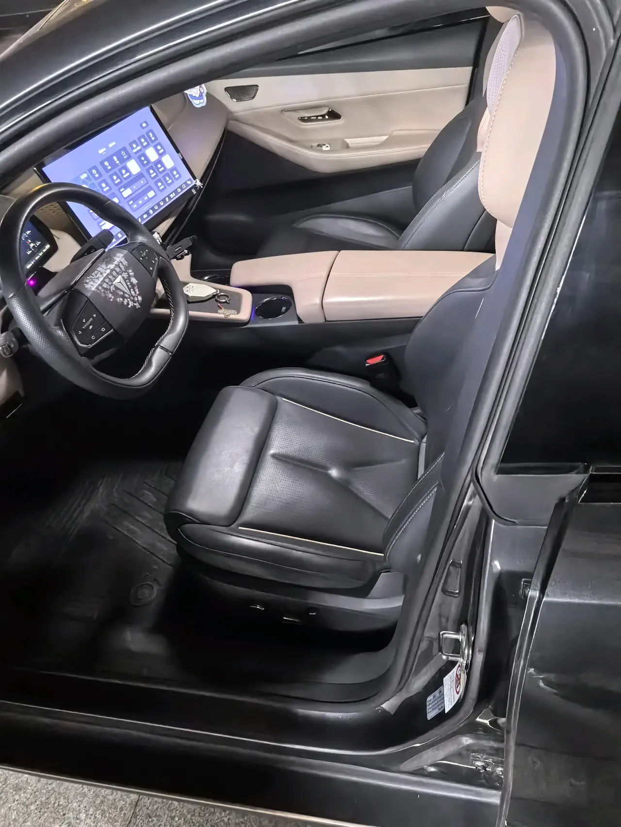 ChangAn Deepal 2022 SL03 1200 Range-extended Automatic Gear 5