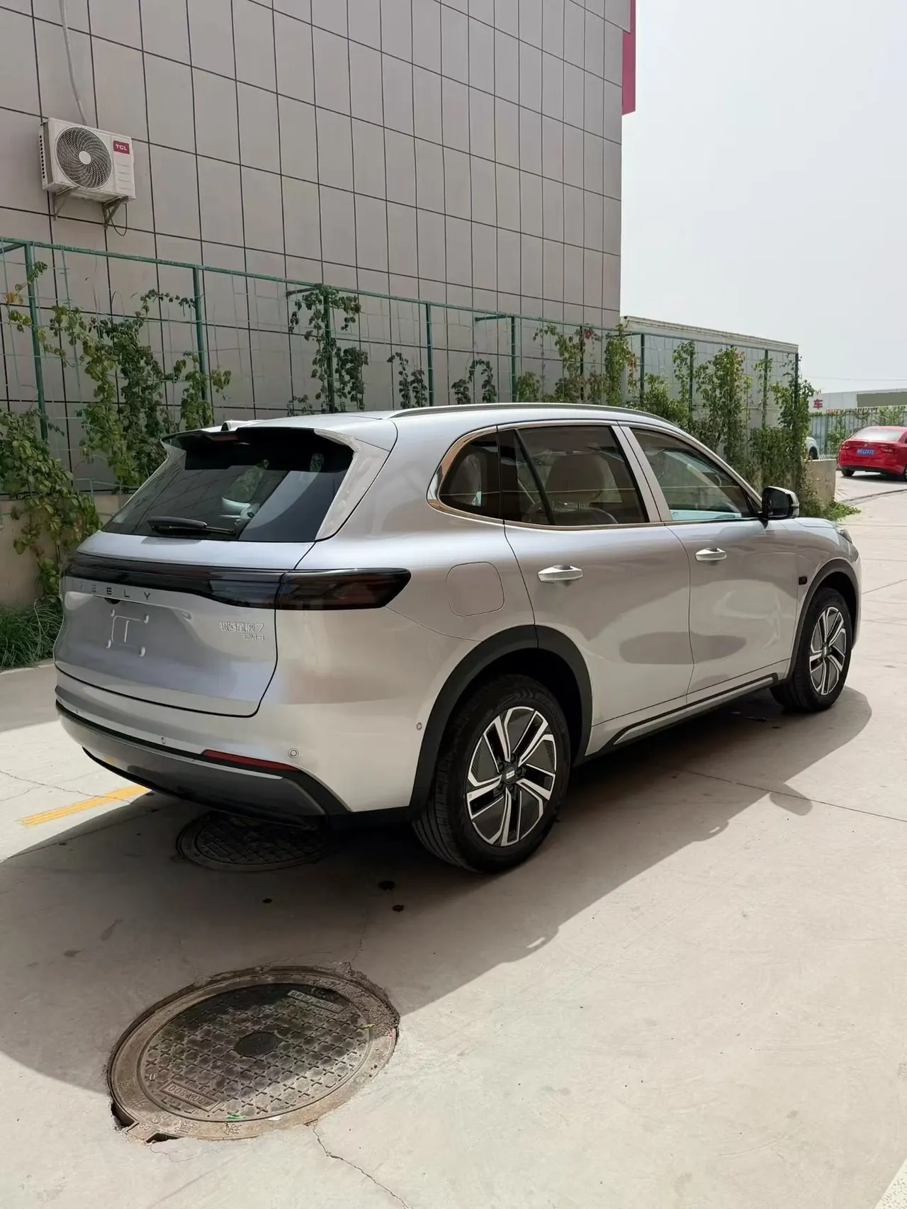 Geely Galaxy 2026 Starship 7 EM-i 1.5 135km Smart Navigation Edition Automatic Gear 9
