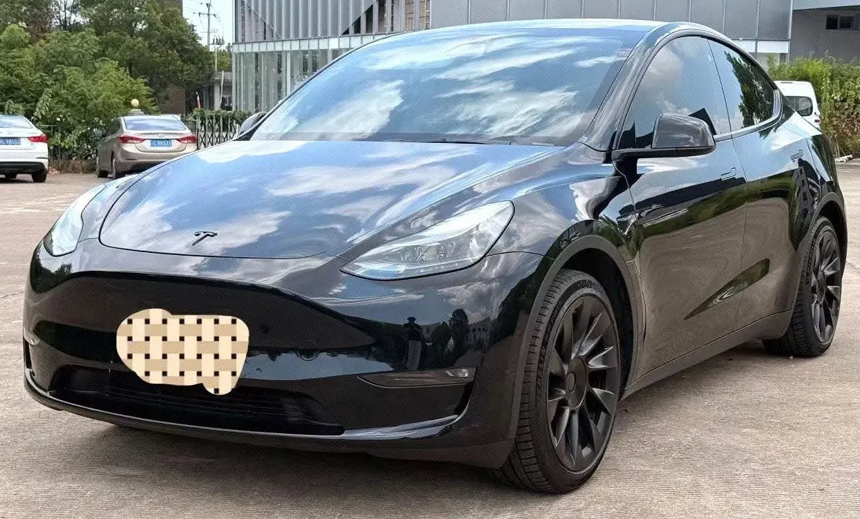打开图片灯箱:Tesla 2022 Model Y rear-wheel drive version (facelift) automatic gear
