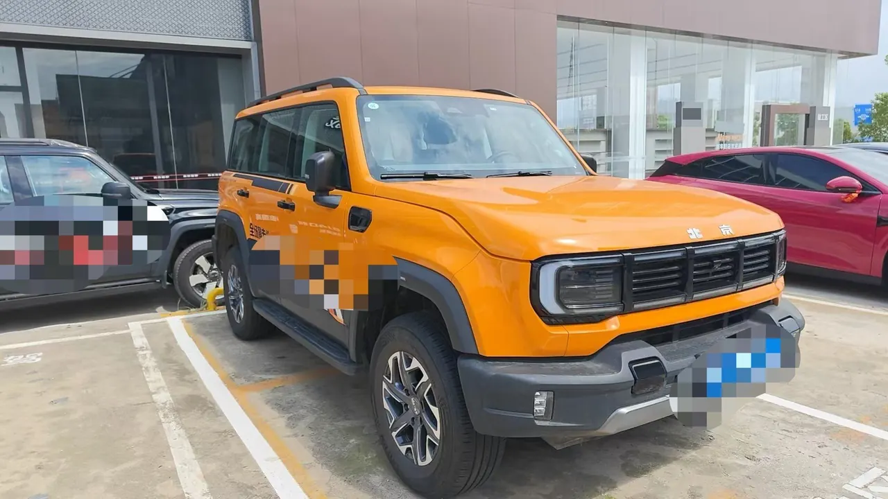 Beijing 2026 BJ40 2.0T Standard Edition Automatic 2