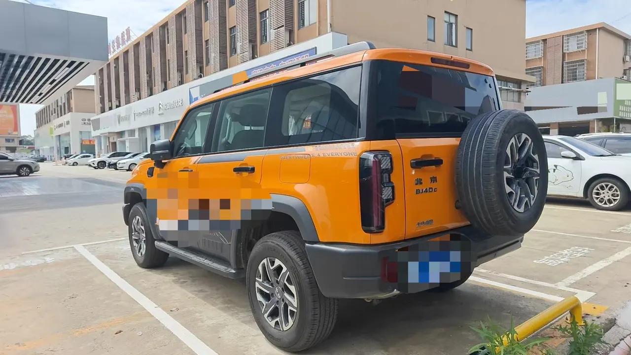 Beijing 2026 BJ40 2.0T Standard Edition Automatic 3