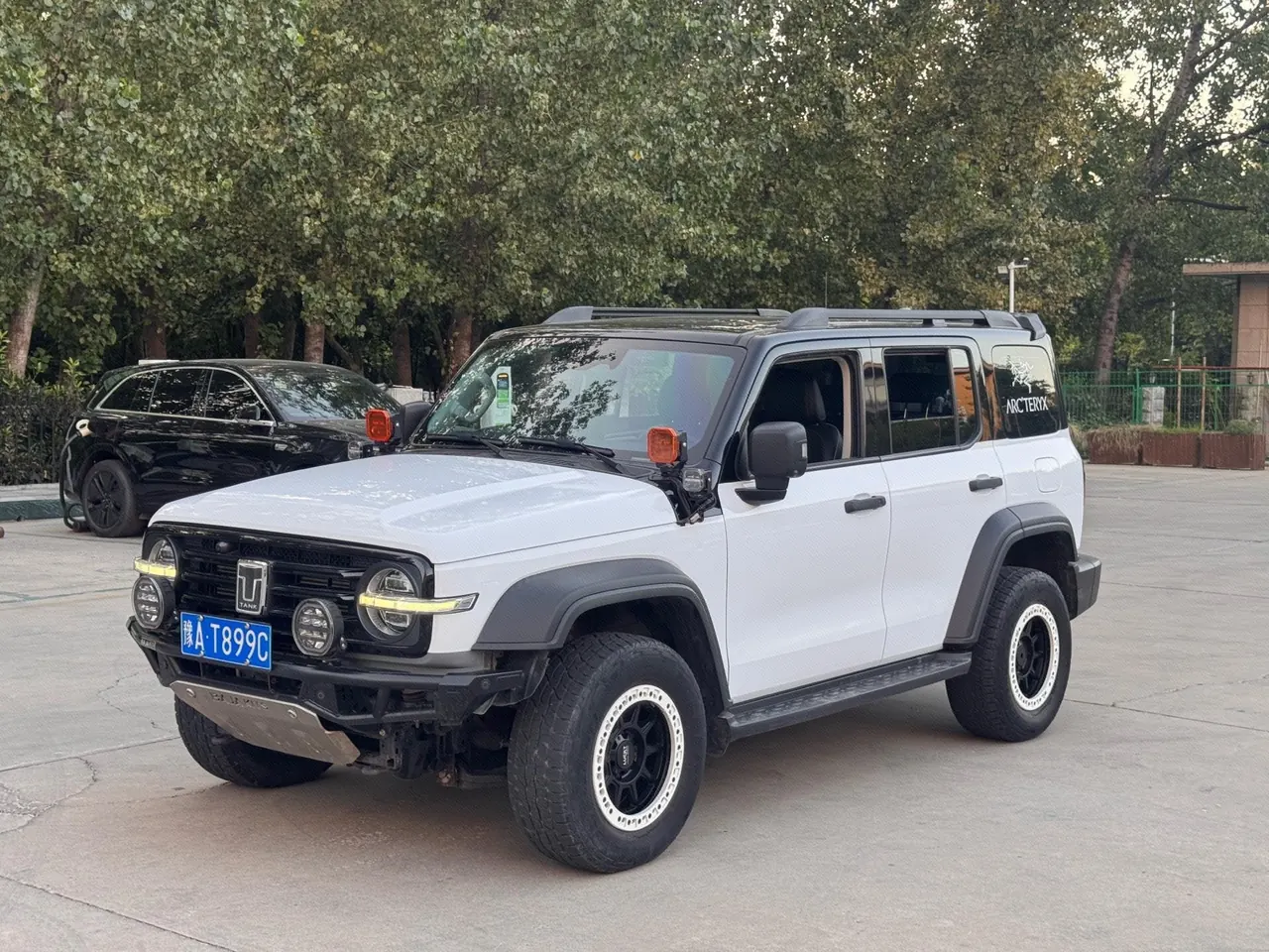 Open image lightbox: Tank 2021 Tank 300 2.0T Off-road Conqueror Automatic