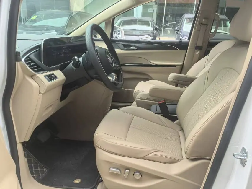 Buick 2025 GL8 Lu Shang 1.5T Premium Edition 7-seat Automatic Gear 3