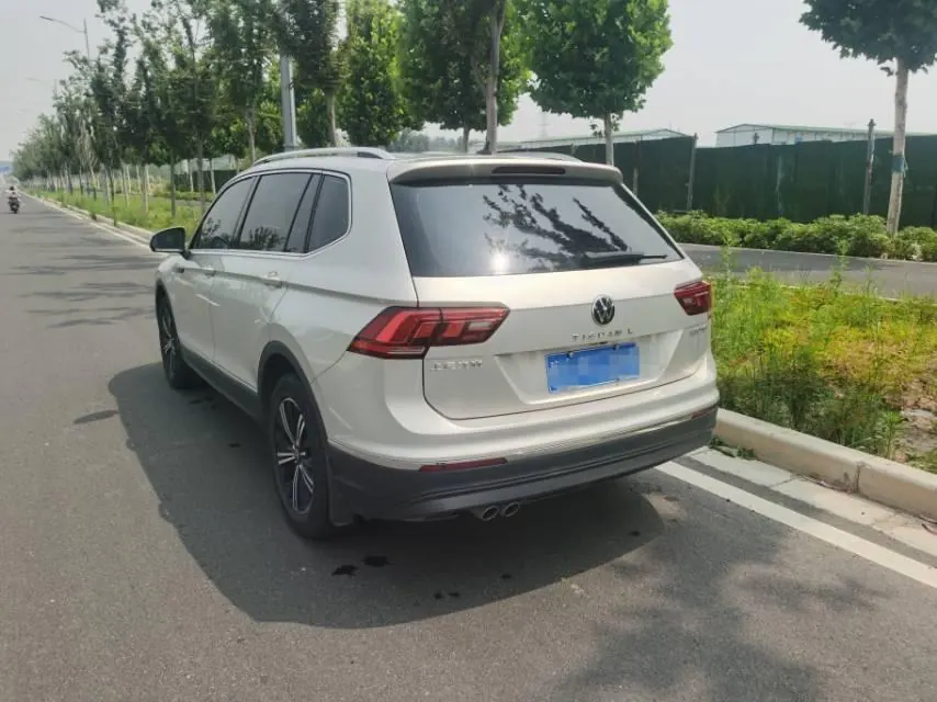 Volkswagen 2021 Tiguan L 2.0TSI 330TSI Two-Drive Smart Edition Automatic Gear 4