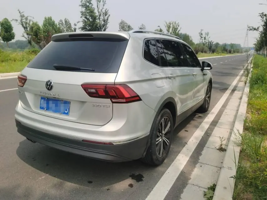 Volkswagen 2021 Tiguan L 2.0TSI 330TSI Two-Drive Smart Edition Automatic Gear 6