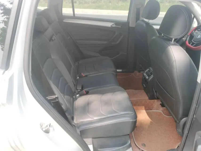 Volkswagen 2021 Tiguan L 2.0TSI 330TSI Two-Drive Smart Edition Automatic Gear 8