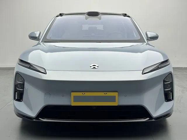 NIO 2025 ET5T 75kWh Touring automatic 2