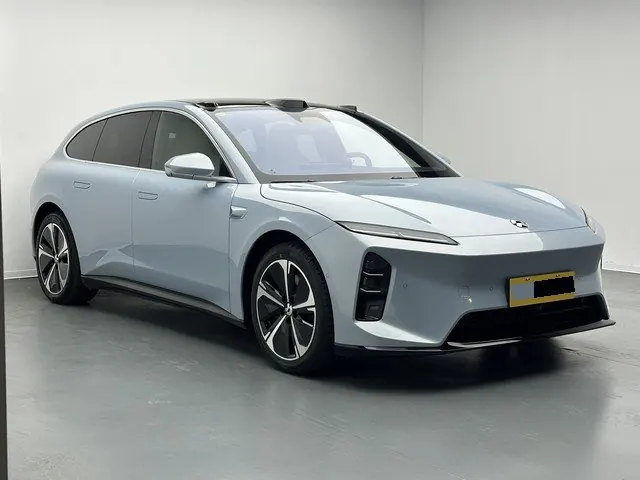 NIO 2025 ET5T 75kWh Touring automatic 3