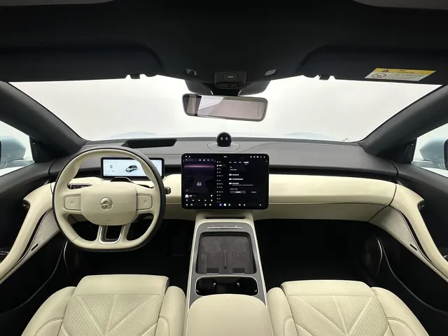 NIO 2025 ET5T 75kWh Touring automatic 9