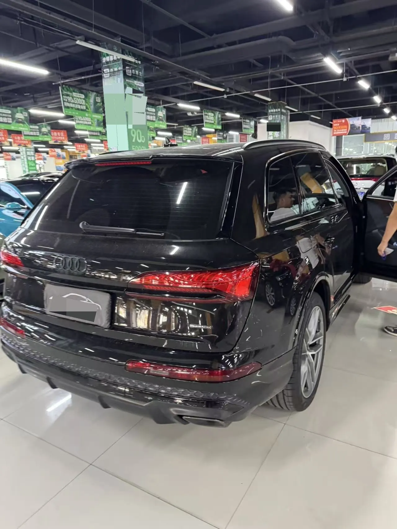 Audi Q7 (Imported) 2025 Q7 2.0TFSI 45TFSI Quattro S line Black Samurai Automatic Gear 2