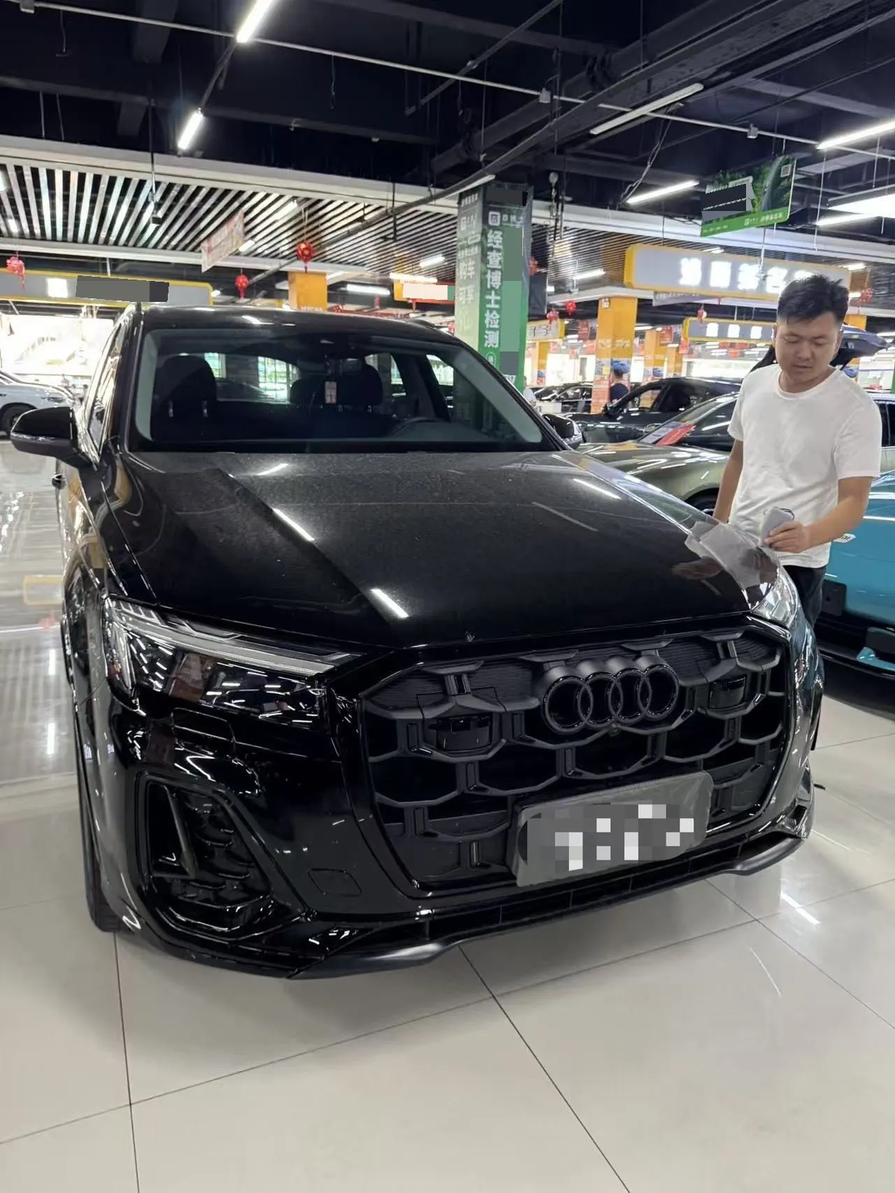 Audi Q7 (Imported) 2025 Q7 2.0TFSI 45TFSI Quattro S line Black Samurai Automatic Gear 4
