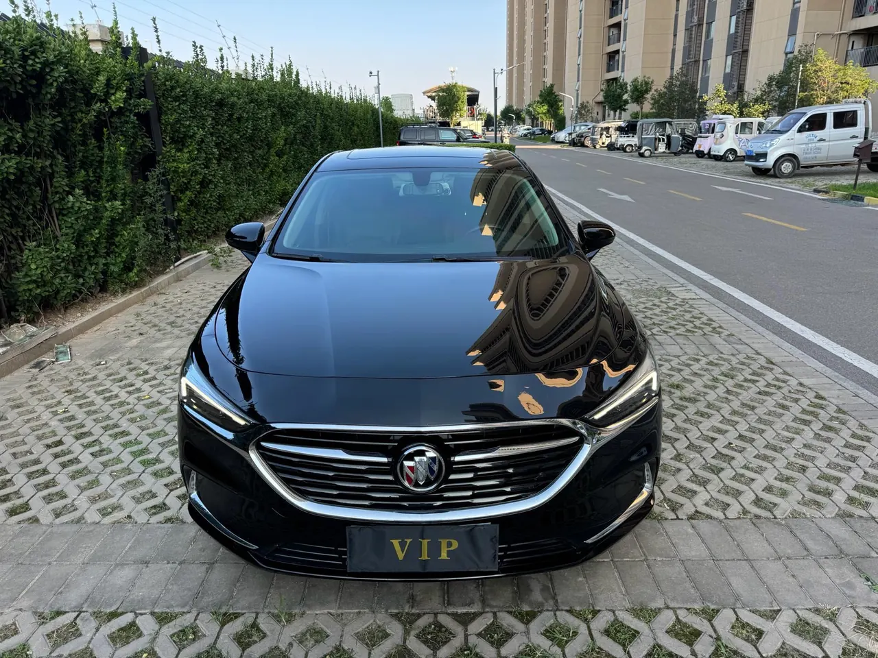 Buick 2021 LaCrosse 2.0T 652T Luxury Automatic 2