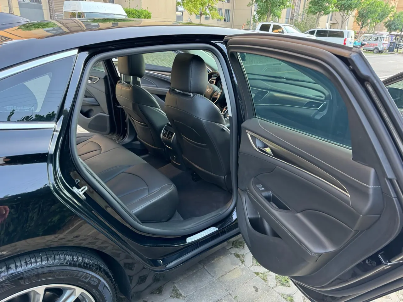 Buick 2021 LaCrosse 2.0T 652T Luxury Automatic 7