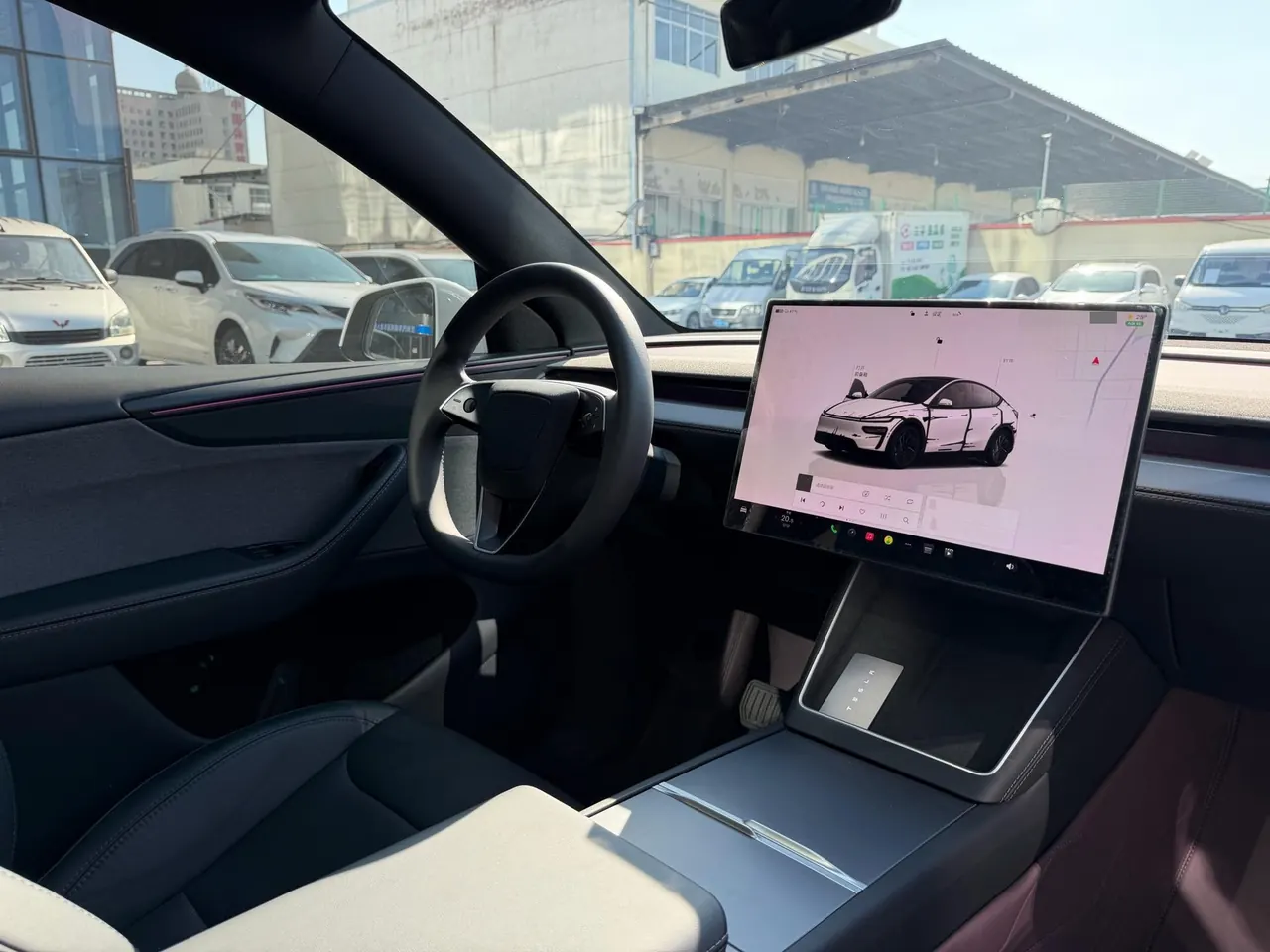 Tesla 2026 Model Y Rear-Wheel-Drive Automatic 9