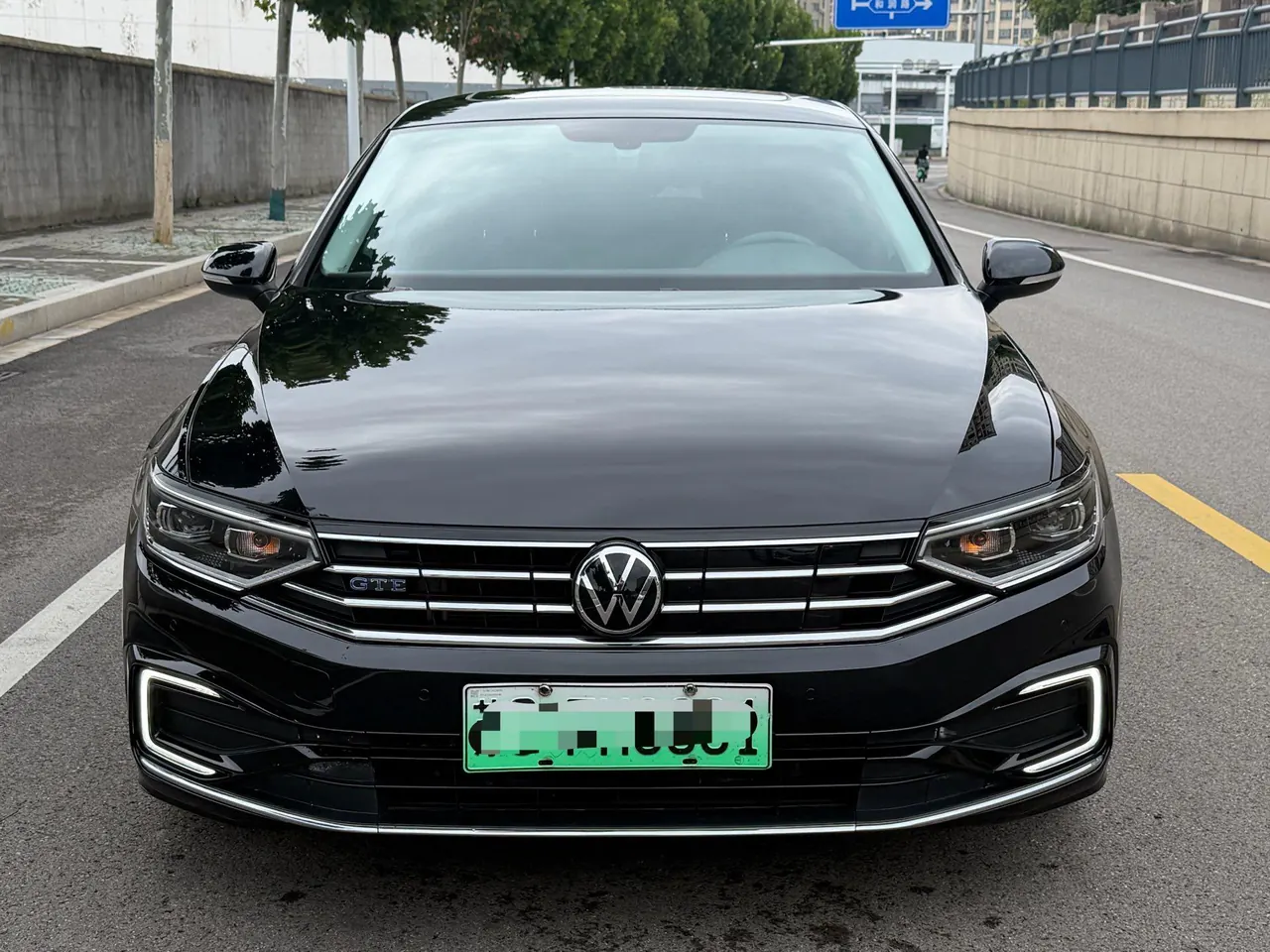 Volkswagen Magotan New Energy 2022 Magotan GTE 1.4T Luxury Automatic Gear 2