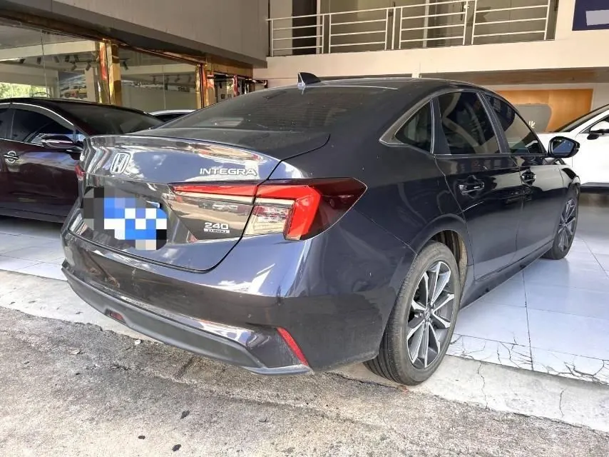 Honda 2023 model 1.5T stepless 240TURBO deluxe automatic gear 3