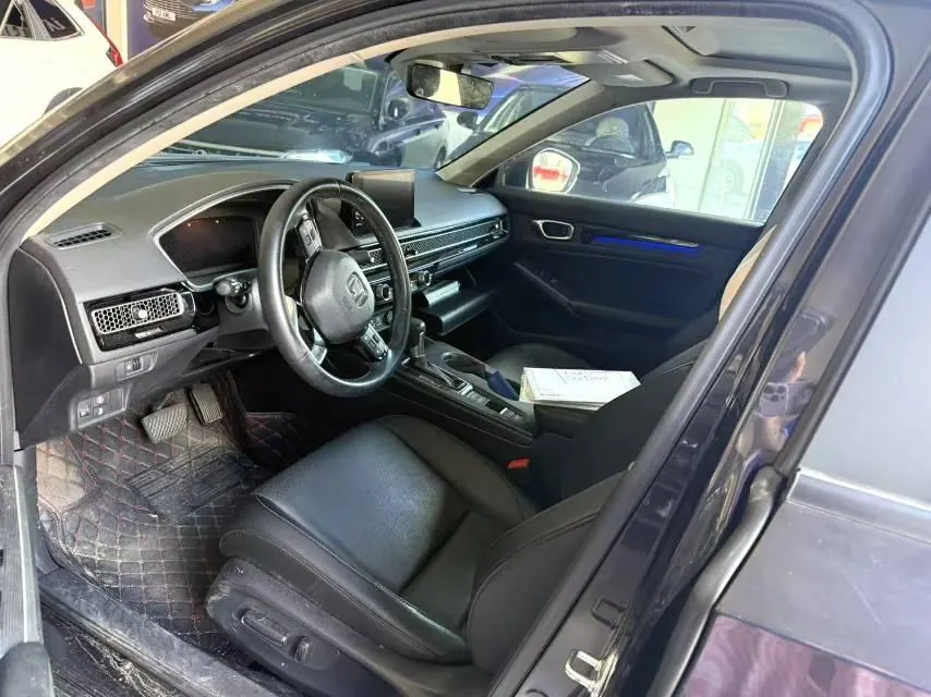 Honda 2023 model 1.5T stepless 240TURBO deluxe automatic gear 4